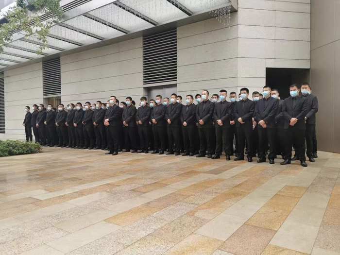 上海远德保安公司招聘条件是什么？